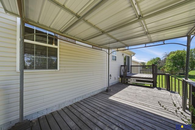 5249 N 9th Circle, Lincoln, NE 68521