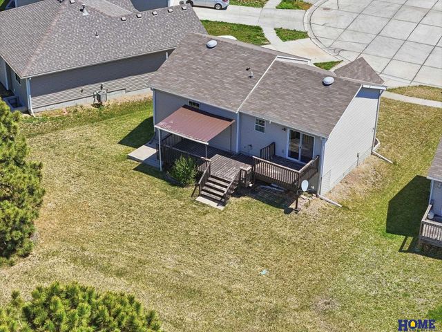 5249 N 9th Circle, Lincoln, NE 68521