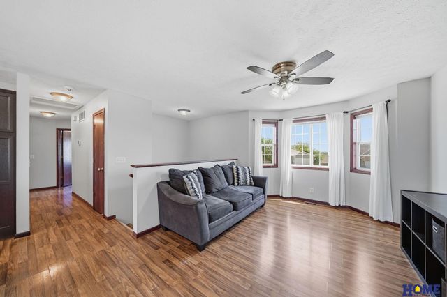 5249 N 9th Circle, Lincoln, NE 68521