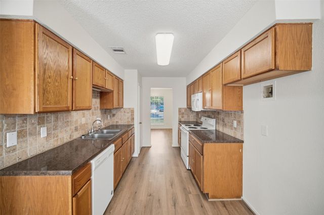 17819 Fieldglen Drive, Houston, TX 77084