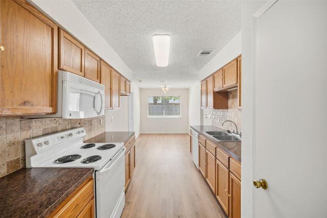 17819 Fieldglen Drive, Houston, TX 77084