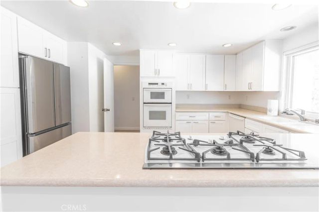 9621 Indian Wells Circle, Huntington Beach, CA 92646