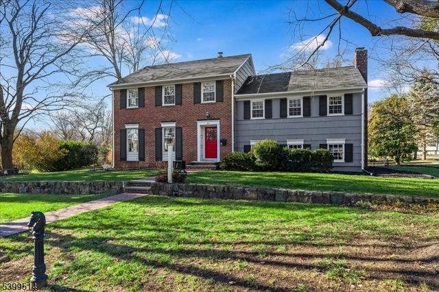 1 Cleveland Ave, Morris Plains Boro, NJ 07950