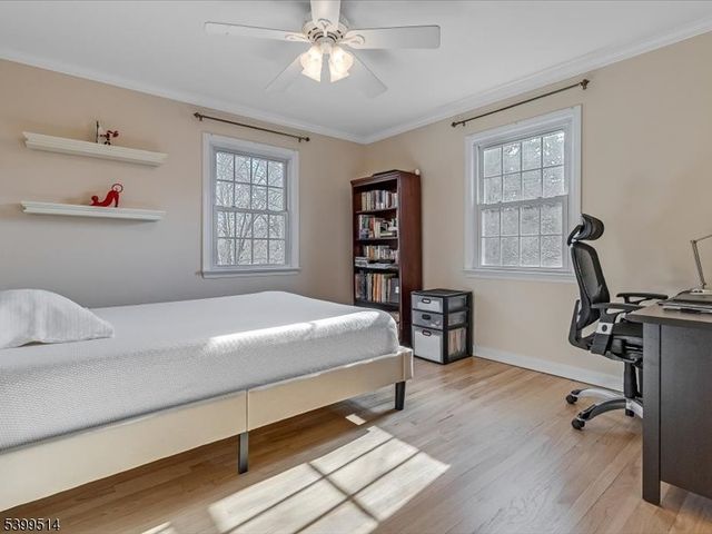 1 Cleveland Ave, Morris Plains Boro, NJ 07950