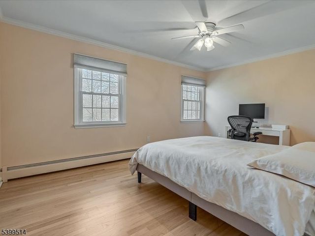 1 Cleveland Ave, Morris Plains Boro, NJ 07950