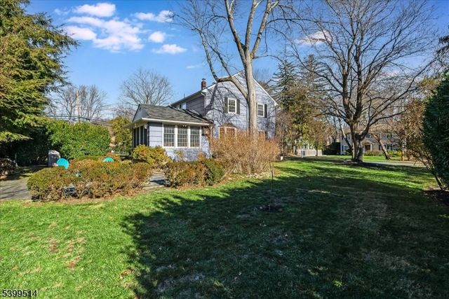 1 Cleveland Ave, Morris Plains Boro, NJ 07950