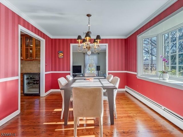 1 Cleveland Ave, Morris Plains Boro, NJ 07950