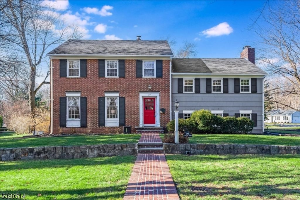 1 Cleveland Ave, Morris Plains Boro, NJ 07950