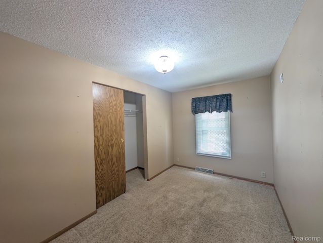 636 Park View, Clio, MI 48420