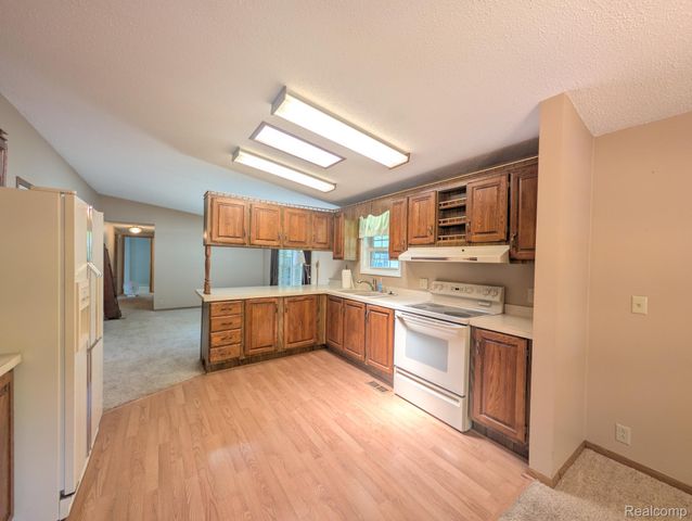 636 Park View, Clio, MI 48420