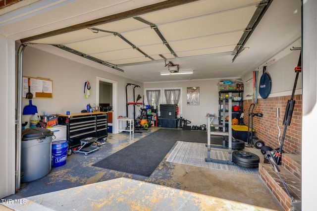 315 Hillcrest Drive, Greeneville, TN 37745