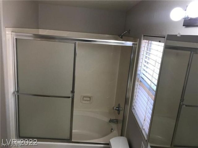 11105 Verismo Street, Las Vegas, NV 89141