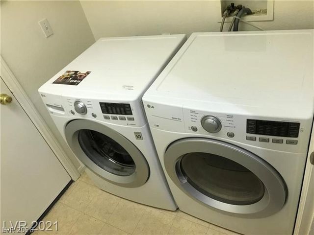 11105 Verismo Street, Las Vegas, NV 89141