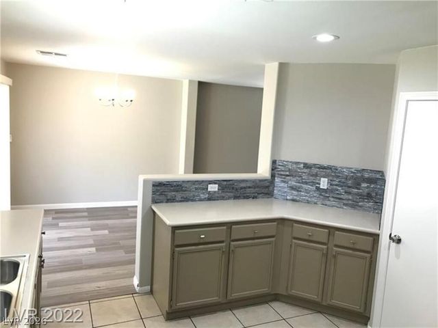 11105 Verismo Street, Las Vegas, NV 89141