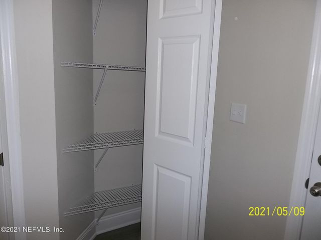 8072 KILWINNING Lane, Jacksonville, FL 32244