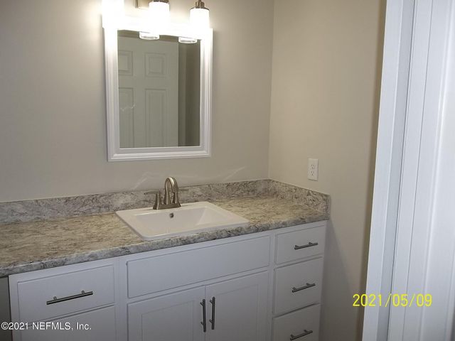 8072 KILWINNING Lane, Jacksonville, FL 32244