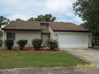8072 KILWINNING Lane, Jacksonville, FL 32244