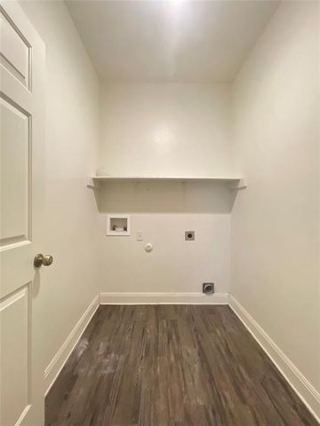 4412 Woodstock DR, Georgetown, TX 78633