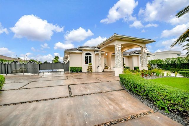 433 NW 127th Avenue, Miami, FL 33182