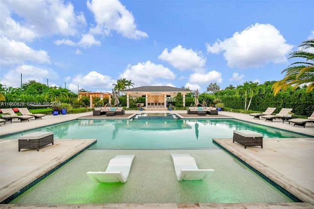 433 NW 127th Avenue, Miami, FL 33182