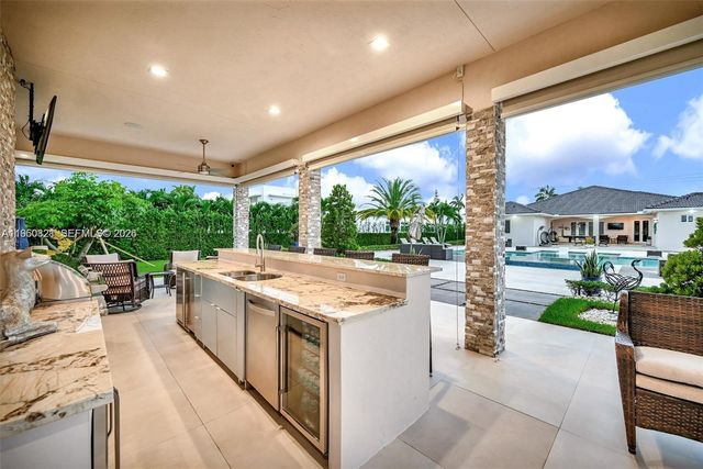 433 NW 127th Avenue, Miami, FL 33182