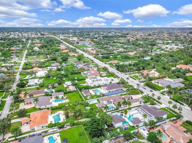433 NW 127th Avenue, Miami, FL 33182
