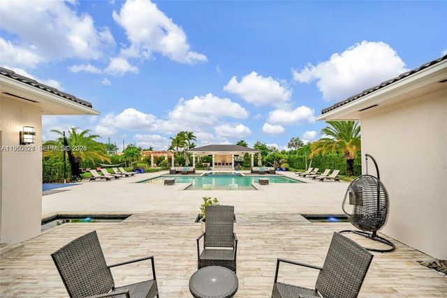 433 NW 127th Avenue, Miami, FL 33182