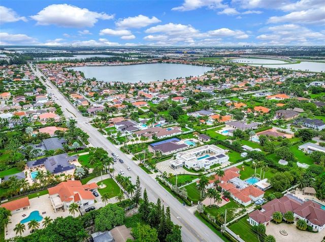 433 NW 127th Avenue, Miami, FL 33182
