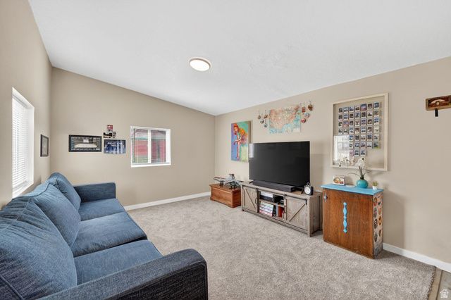 636 W 4TH AVE, Midvale, UT 84047