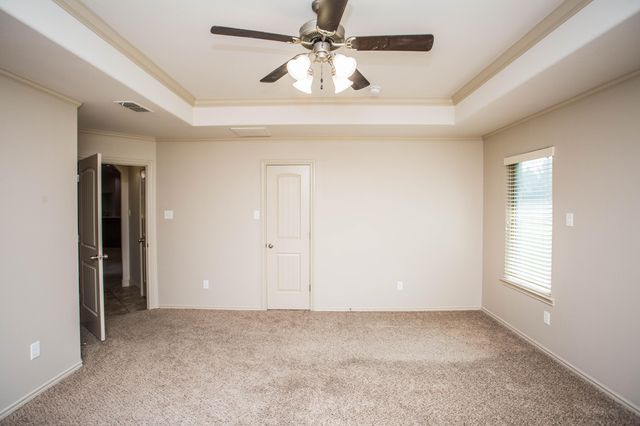 11210 Kirby Avenue, Lubbock, TX 79424