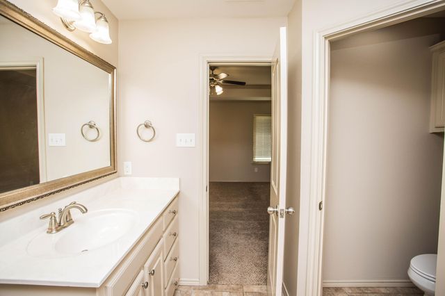 11210 Kirby Avenue, Lubbock, TX 79424