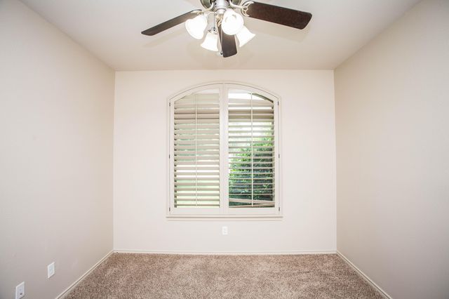 11210 Kirby Avenue, Lubbock, TX 79424