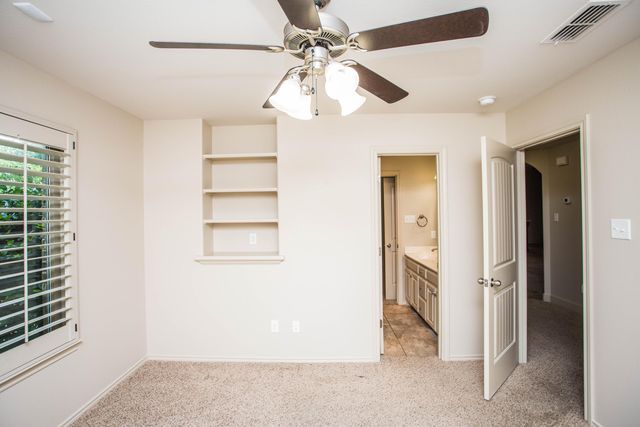 11210 Kirby Avenue, Lubbock, TX 79424