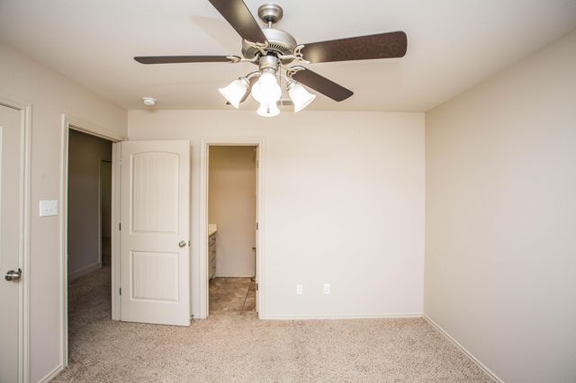 11210 Kirby Avenue, Lubbock, TX 79424