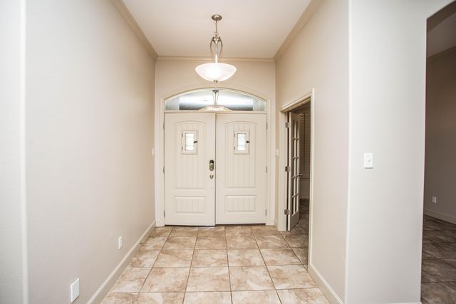 11210 Kirby Avenue, Lubbock, TX 79424