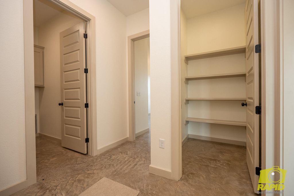 Image 21 of property listing at 10954 Twin Lakes Lane, San Angelo, TX 76904