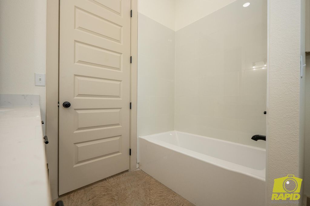 Image 42 of property listing at 10954 Twin Lakes Lane, San Angelo, TX 76904