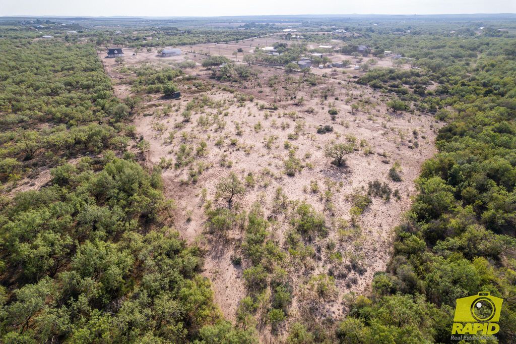 Image 52 of property listing at 10954 Twin Lakes Lane, San Angelo, TX 76904