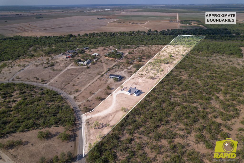 Image 53 of property listing at 10954 Twin Lakes Lane, San Angelo, TX 76904