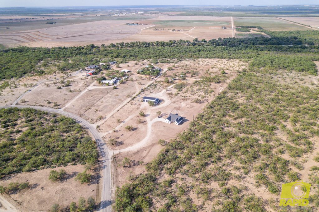 Image 54 of property listing at 10954 Twin Lakes Lane, San Angelo, TX 76904
