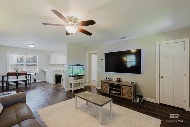 901 W 7th Street, Bay Minette, AL 36507