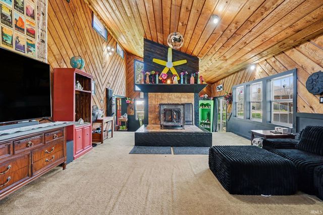 27320 Nelson Street, Elkhart, IN 46517