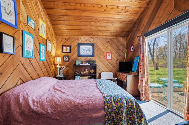 27320 Nelson Street, Elkhart, IN 46517