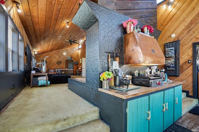 27320 Nelson Street, Elkhart, IN 46517