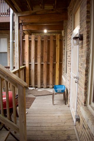 752 E 43rd Street 2E, Chicago, IL 60653
