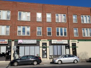 752 E 43rd Street 2E, Chicago, IL 60653