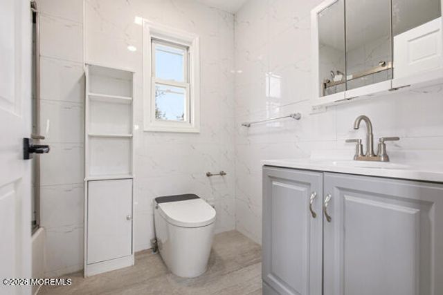71 Orchard Street, Keansburg, NJ 07734