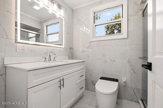 71 Orchard Street, Keansburg, NJ 07734
