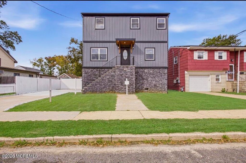 71 Orchard Street, Keansburg, NJ 07734