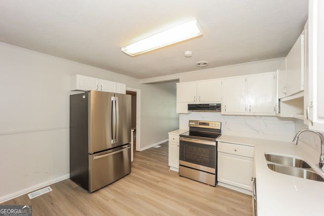 8268 Dunellen Lane, Jonesboro, GA 30238